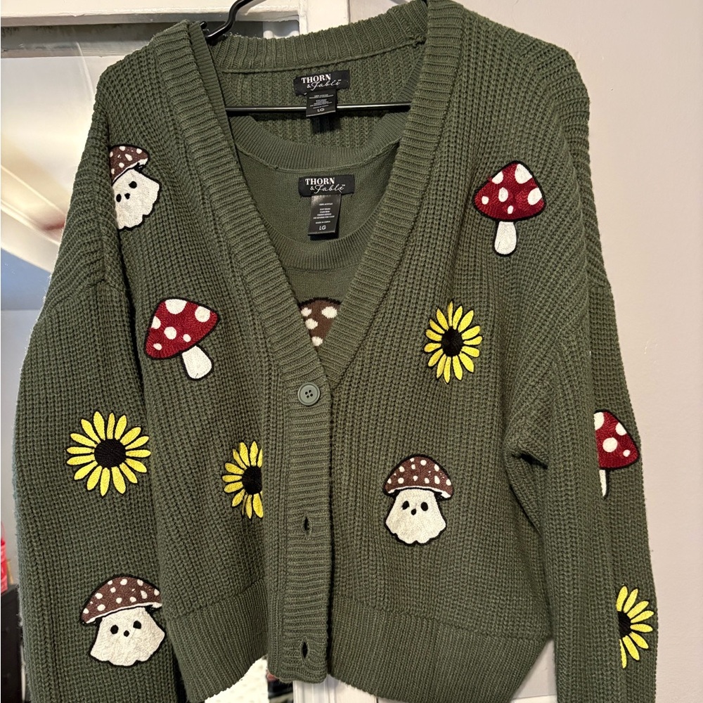 Women's Green Sweater